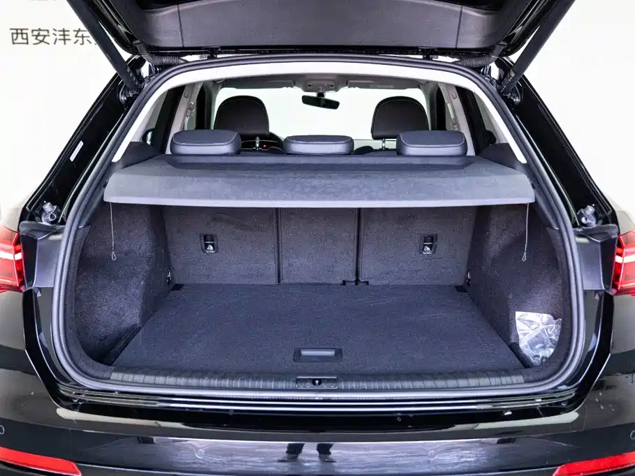 Audi Q3, миниатюра 21