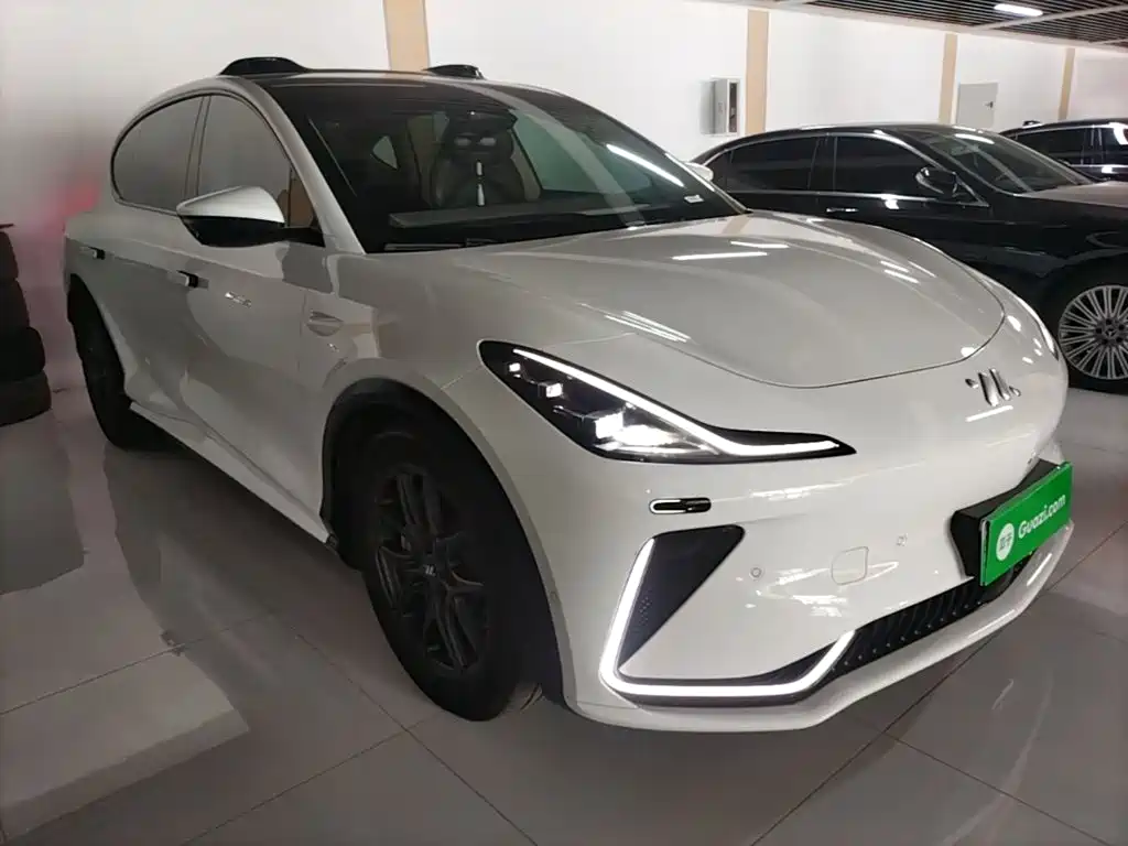 2025 IM Motors IM LS7