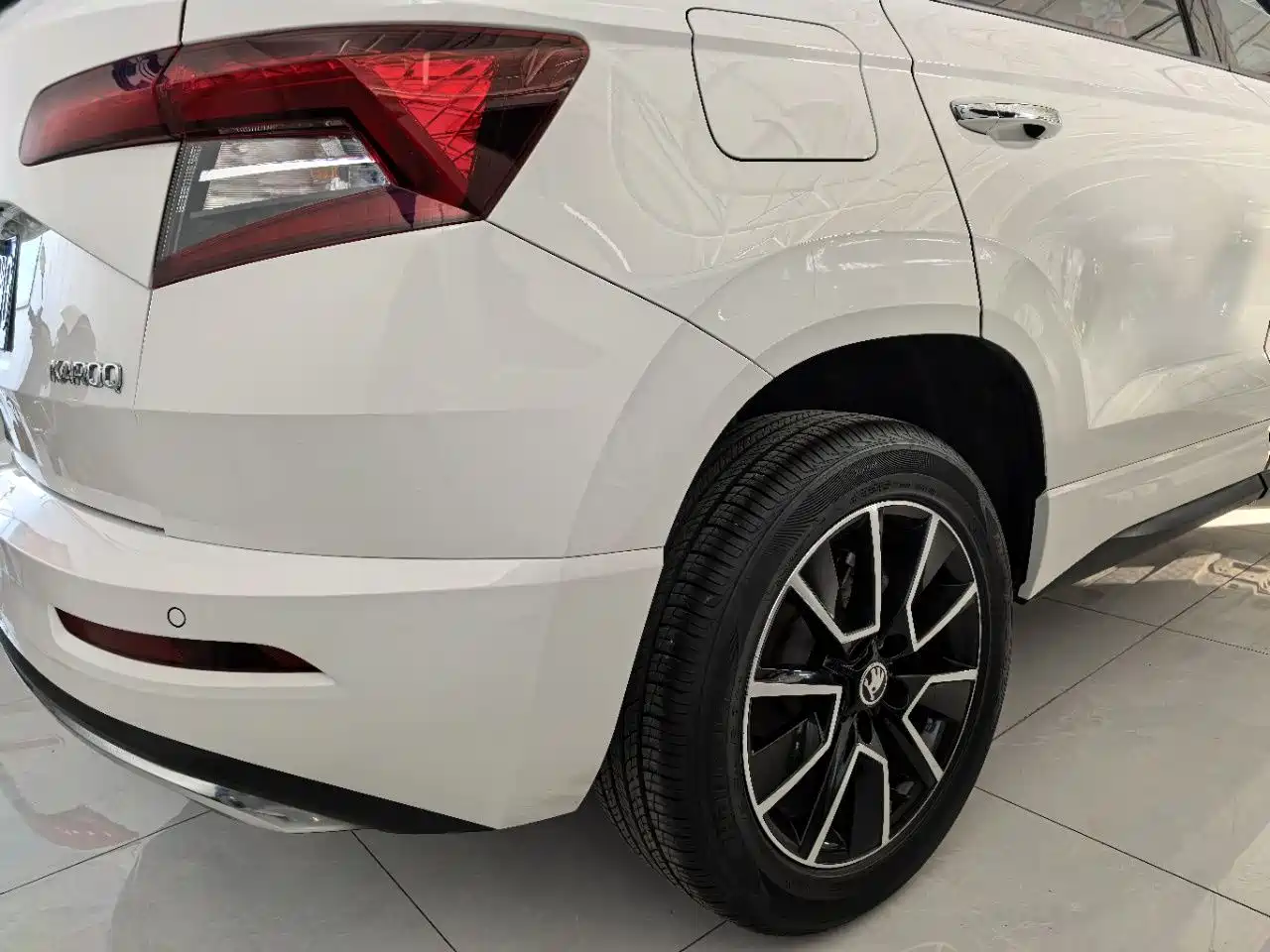 Škoda Karoq 2022 TSI280 Premium Edition фото 11