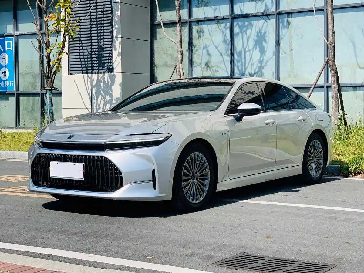 Similar car