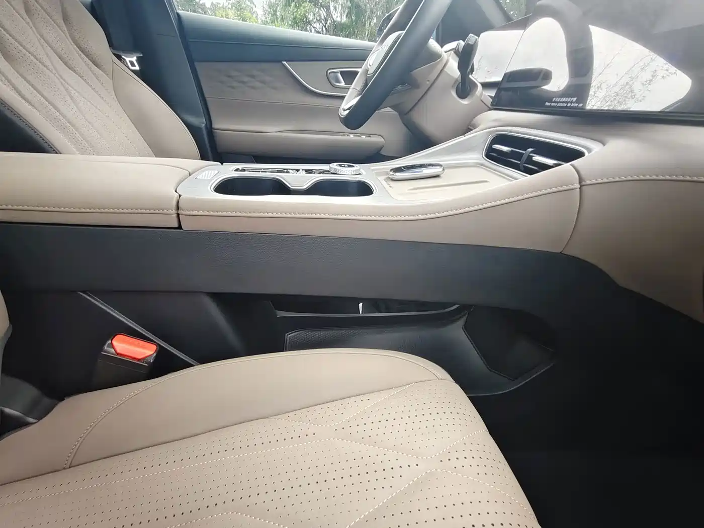 Chery Tiggo 8 PLUS C-DM 2025 2025 1.5T 116km Luxury 5-Seater