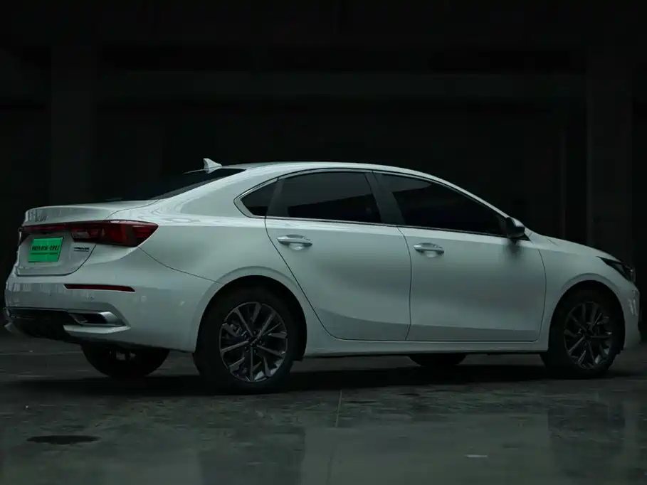 Kia K3 2021 1.5L CVT Refreshed Edition фото 21