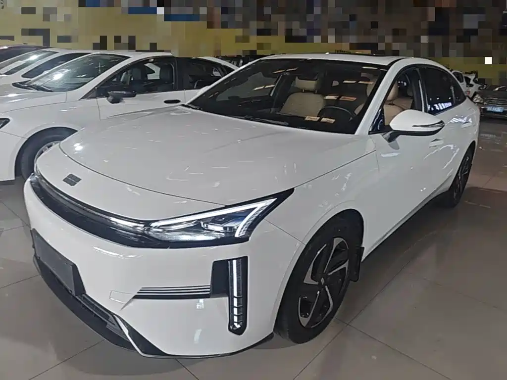 Geely Galaxy Galaxy L6 2023