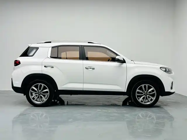 Hyundai Beijing Hyundai ix35 2019 2.0L Automatic 2WD Zhiyong·Enjoy China V фото 7