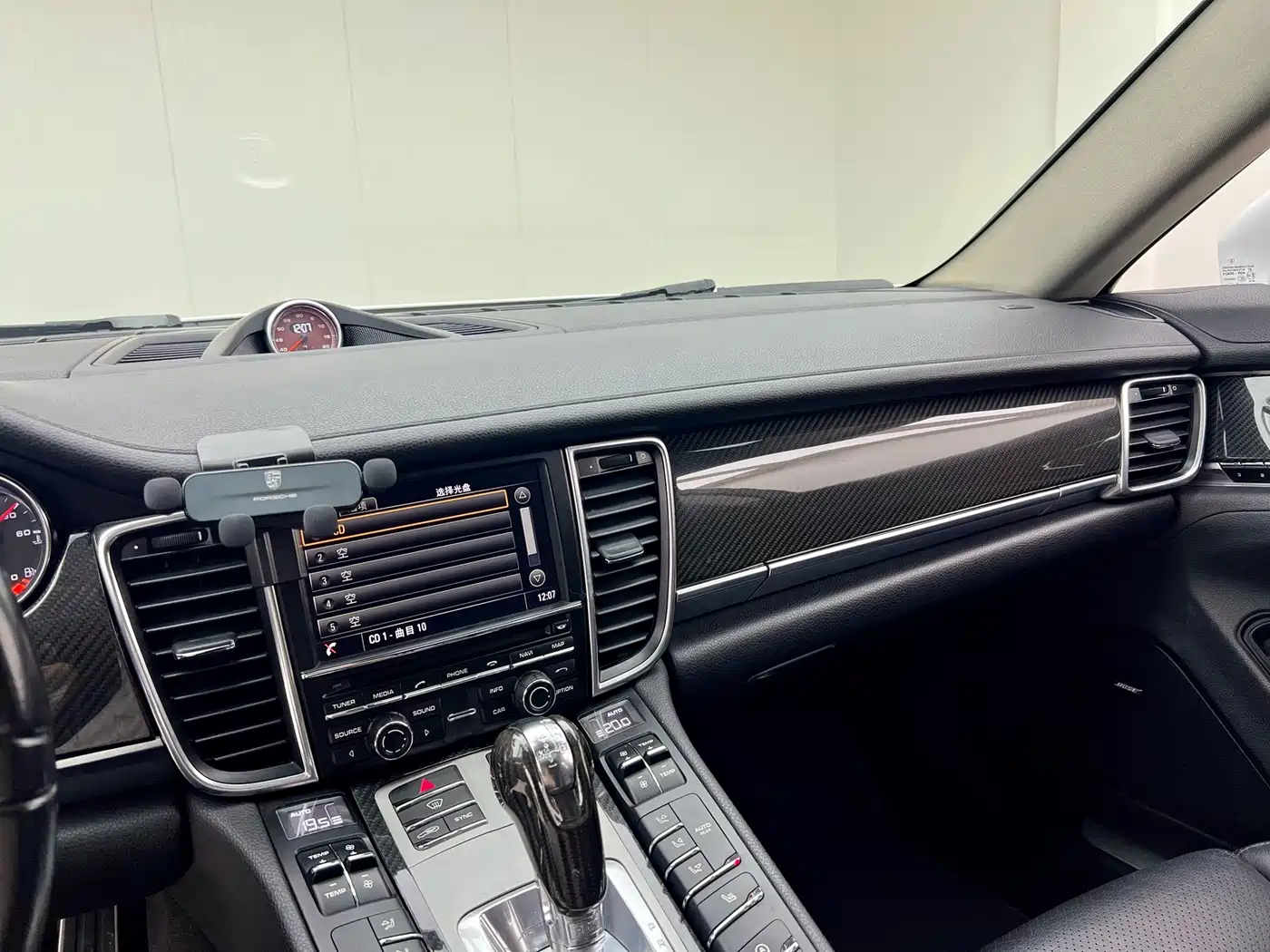 Porsche Panamera 2014 Panamera 3.0T фото 15