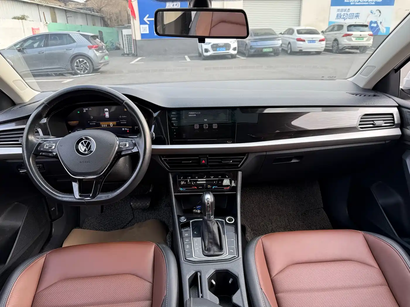 Volkswagen Lavida 2022 280TSI DSG Luxury Edition фото 5