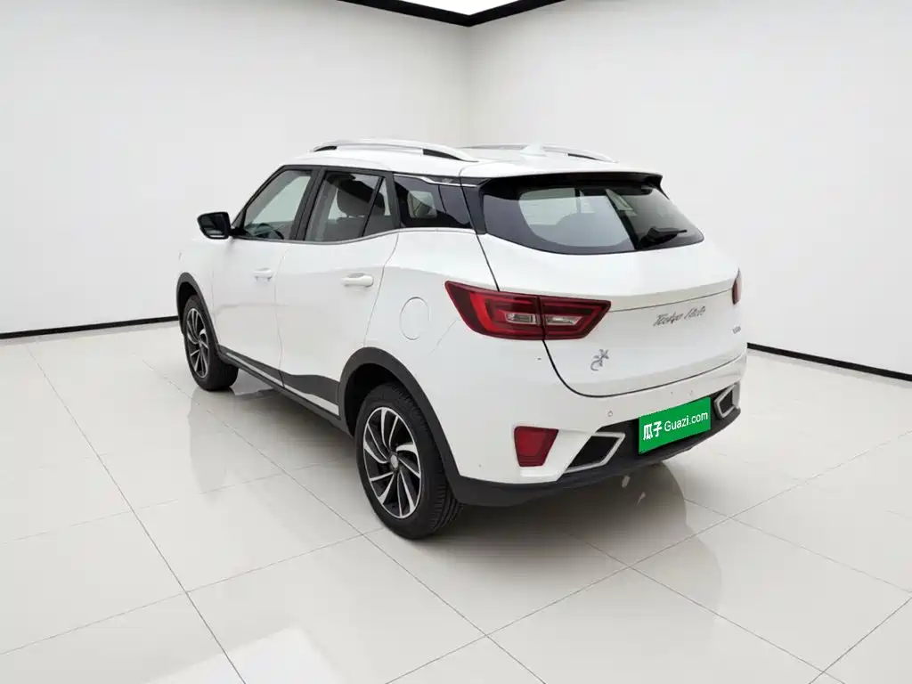 Zotye T300 2017 2017 1.5L Manual Premium