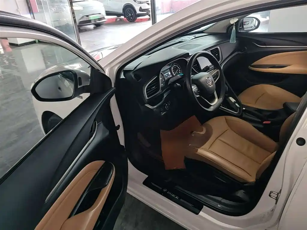 Buick Excelle 2019 18T Automatic Connected Flagship (China V) фото 16