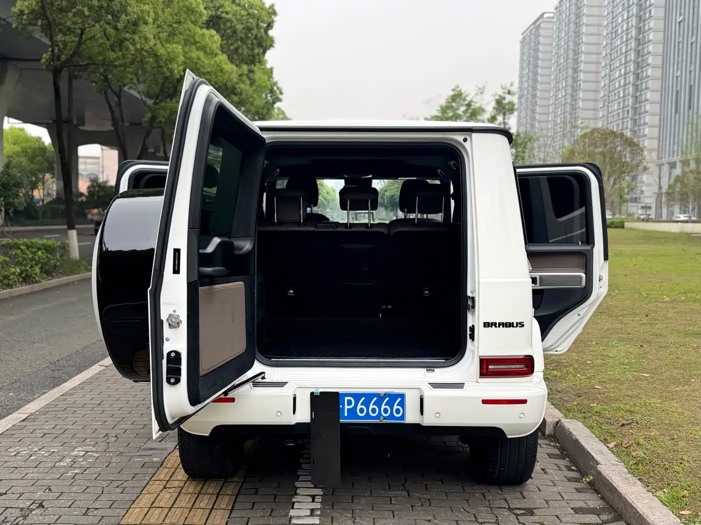 MERCEDES-BENZ G CLASS