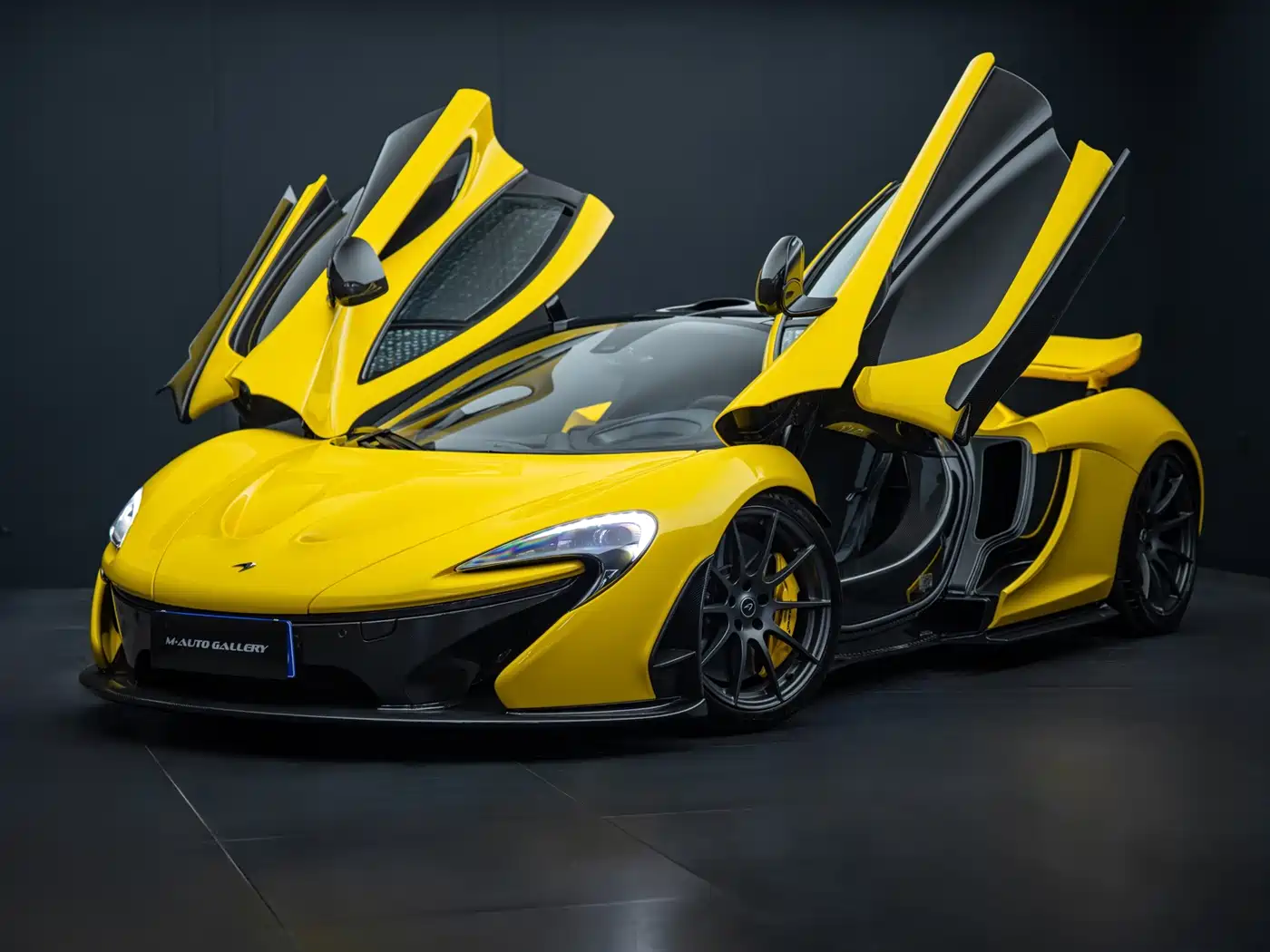 McLaren P1 2015 2014 3.8T Standard
