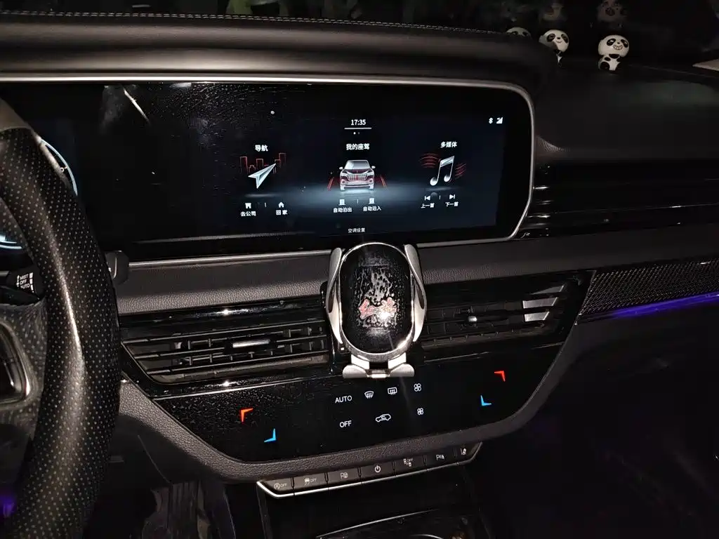 Hongqi HS5 2020 2019 2.0T Intelligent Flagship 4WD Version