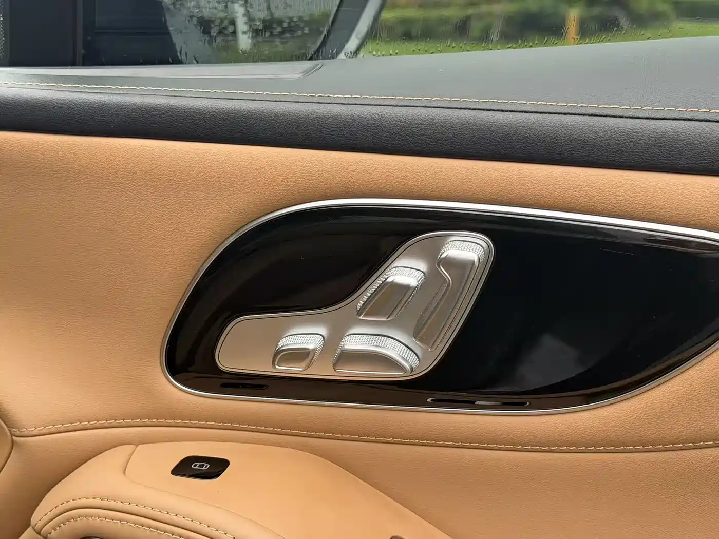 RISING AUTO FEIFAN R7