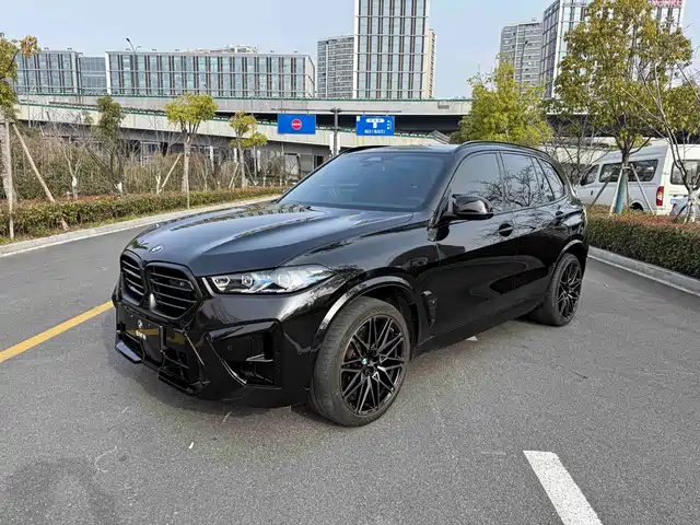 BMW X5 M 2025
