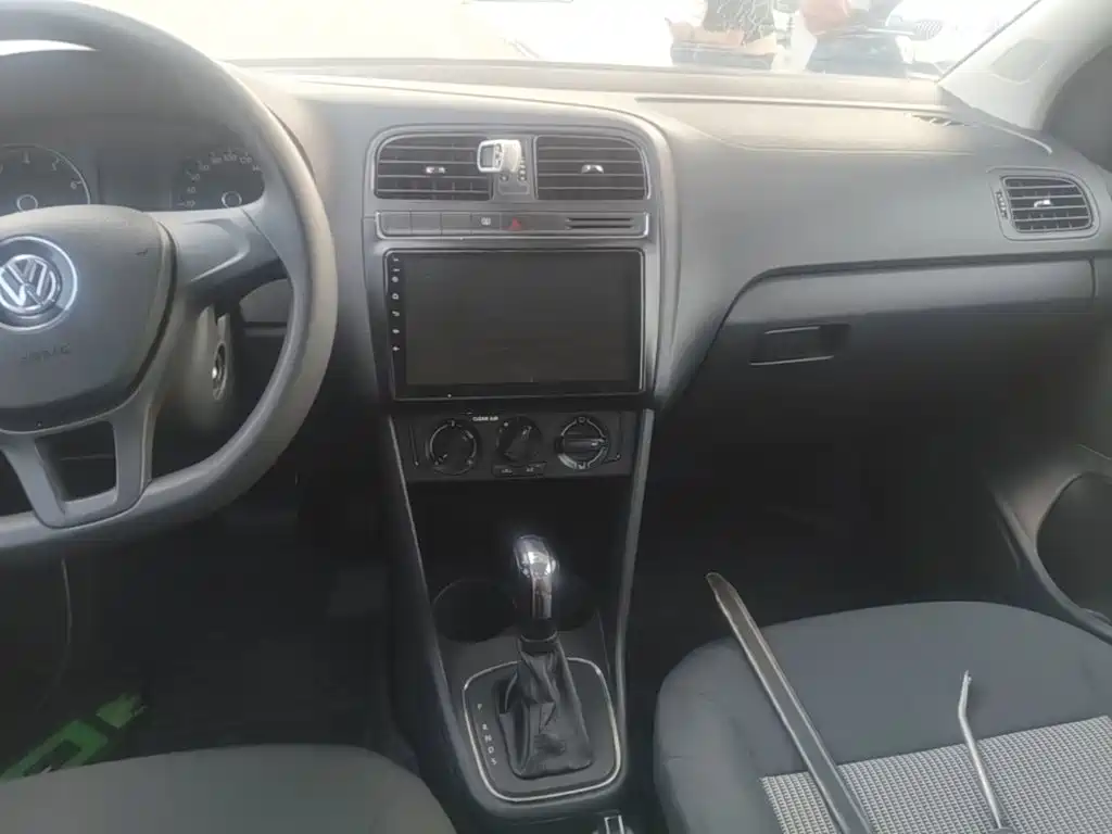 Volkswagen Polo 2016 2016 1.4L Automatic Trend