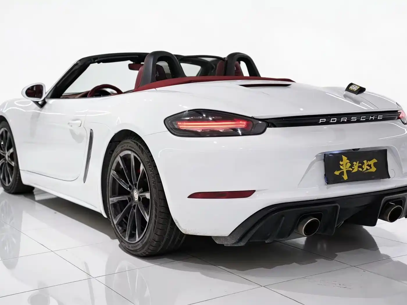 Porsche 718 2016 Boxster 2.0T фото 8