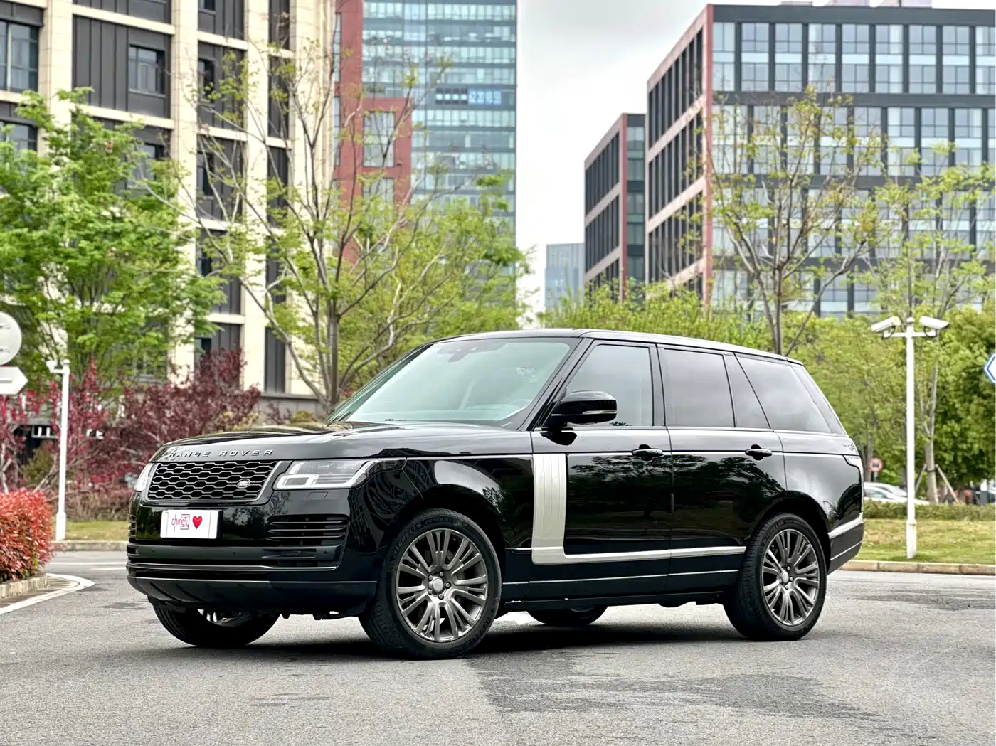 Land Rover Range Rover 2019 3.0 SC V6 Golden Age Edition