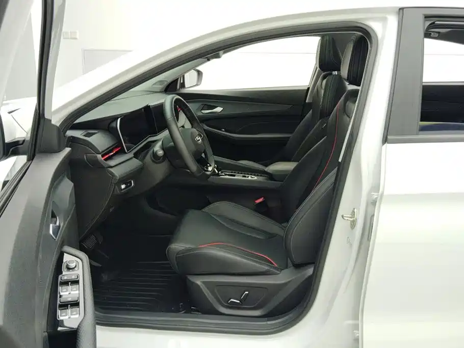 Photo 9 - Geely Binrui