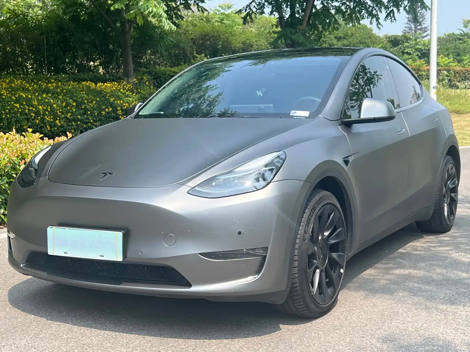 Фото 1 - Tesla Model Y