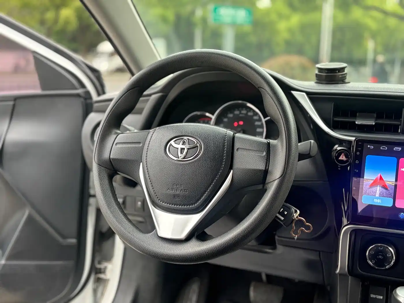 Toyota Corolla 2018 1.2T S-CVT GL Smart Edition фото 9