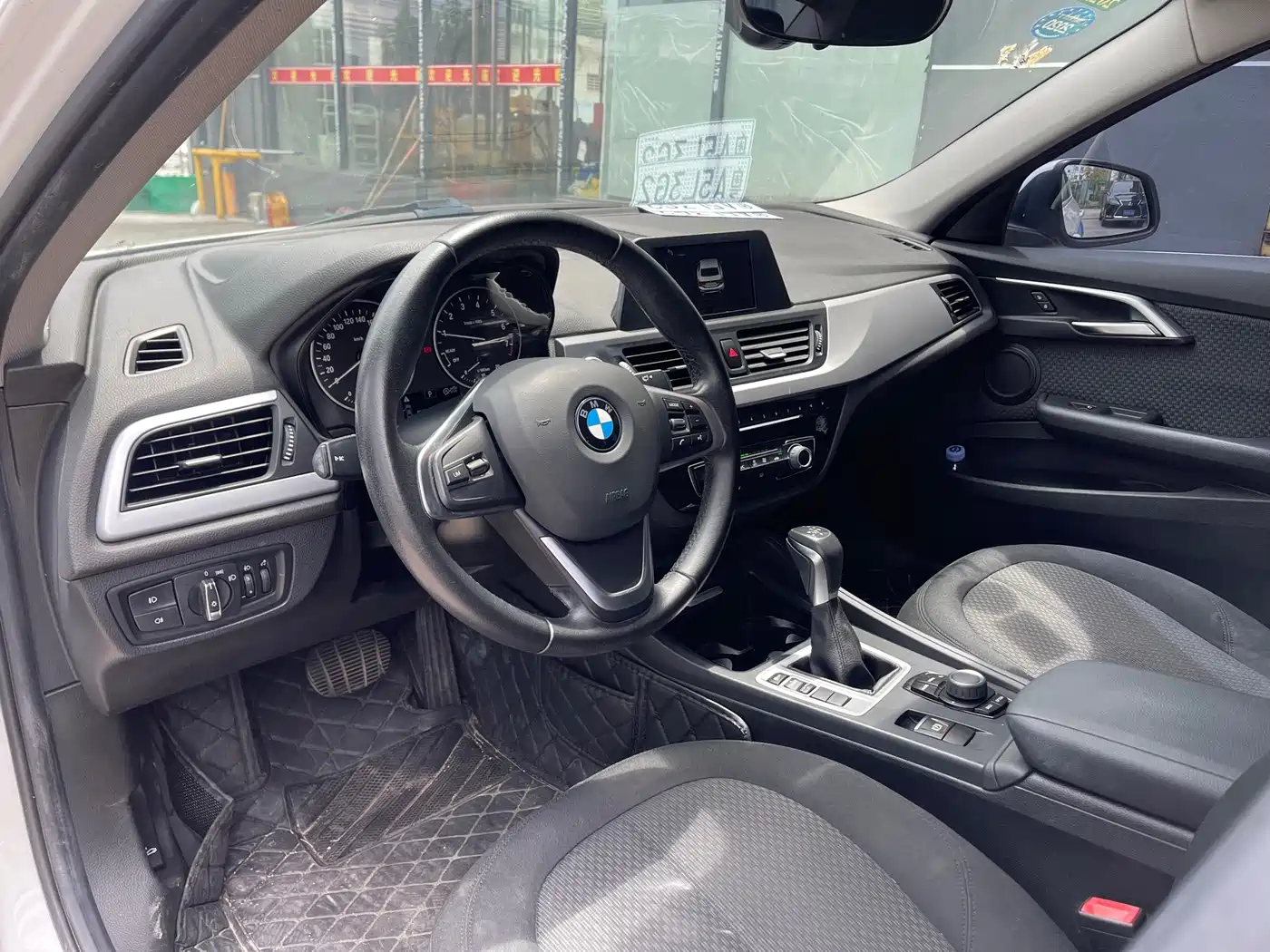 Фото 5 - BMW 1 Series