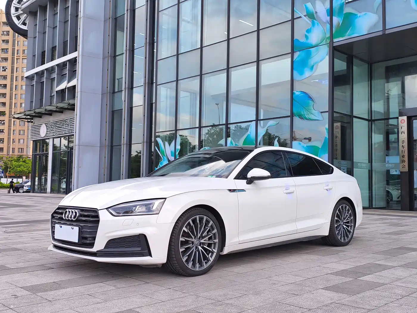 Фото 1 - Audi A5 (Import)