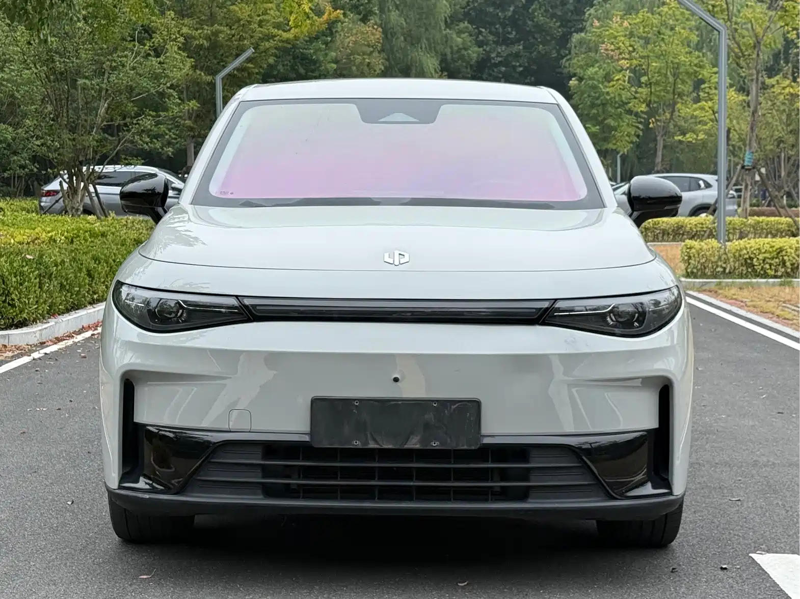 Photo 2 - Leapmotor C10