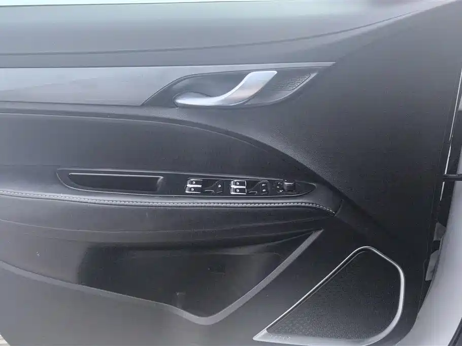 GEELY AUTOMOBILE EMGRAND