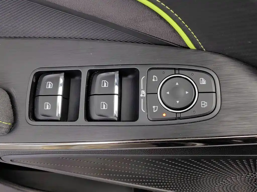 Haval H6S 2022 2022 Model 2.0T 2WD Smart Run Edition