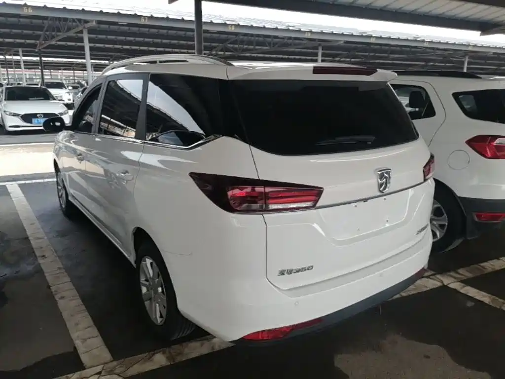 Baojun 360 2019 2018 1.5L Automatic Elite (China V)