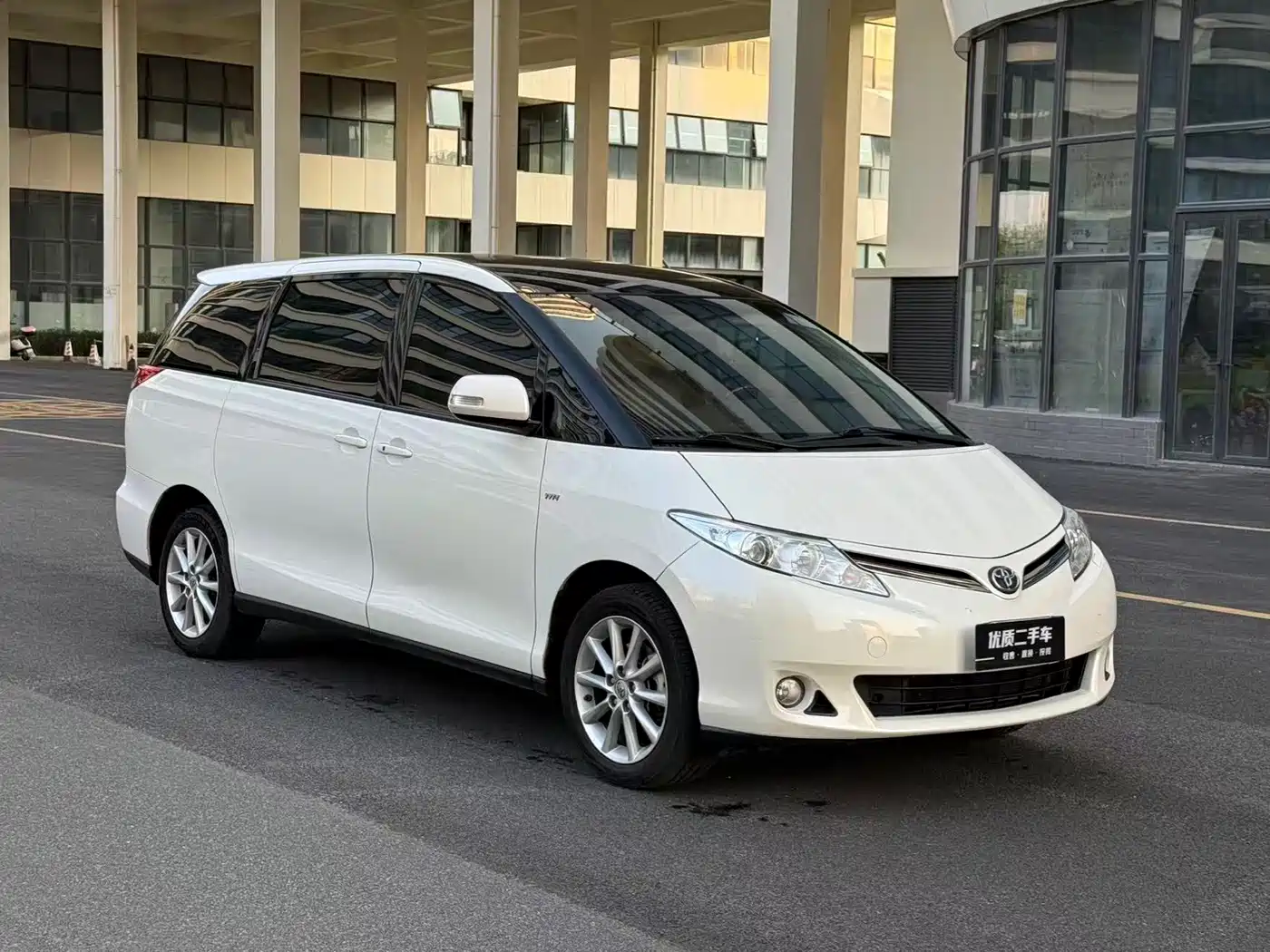 Toyota Previa 2018 2016 Base