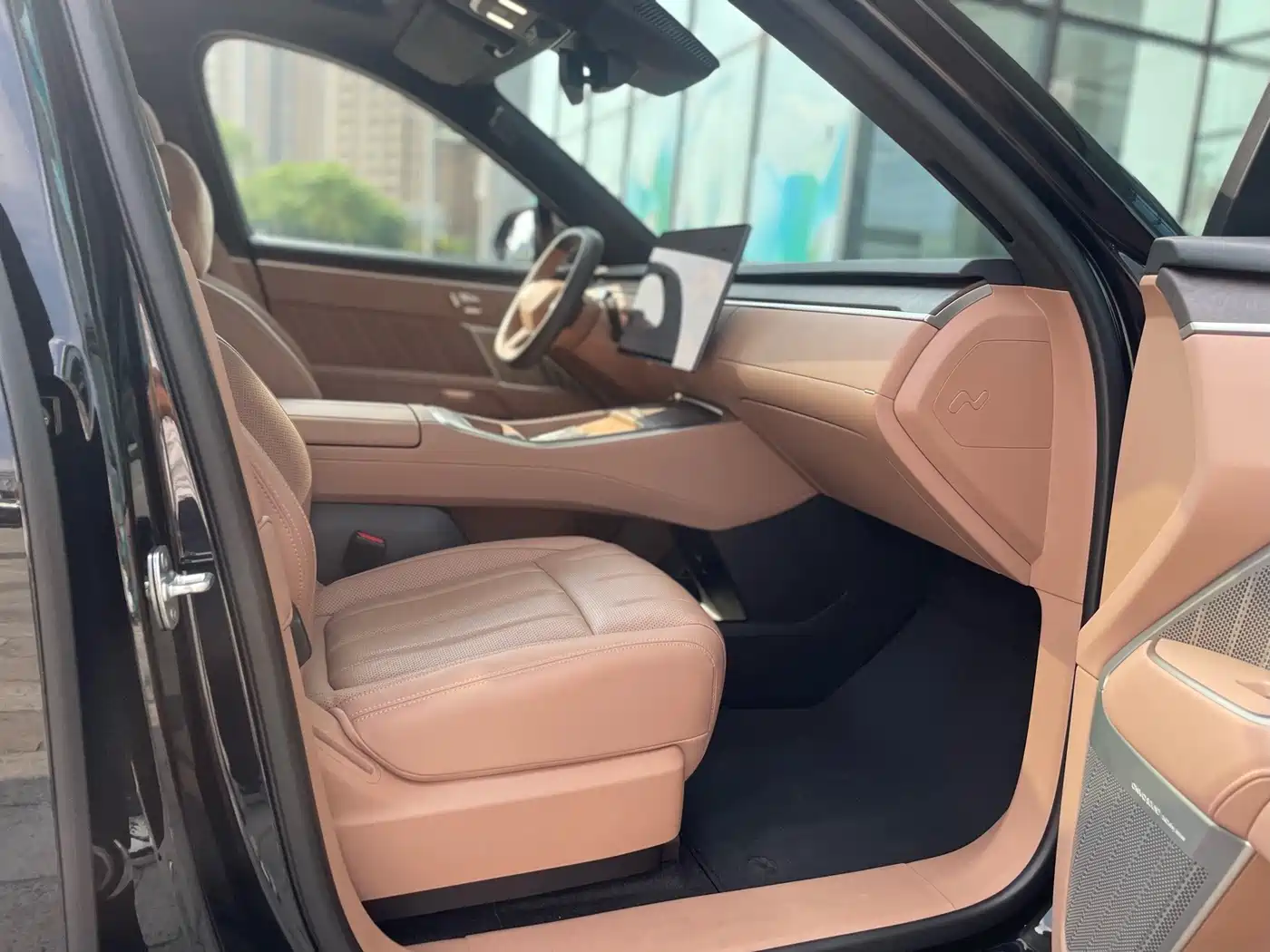 Ledao L90 2025 2025 AWD Base Model