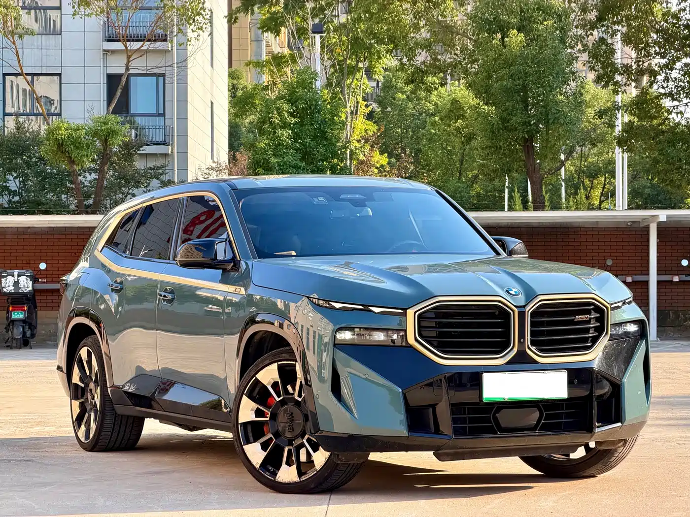 BMW XM 2024 2023 50e