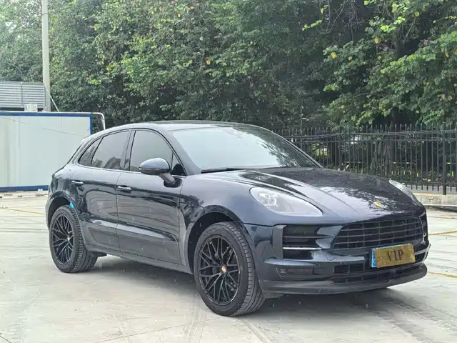 Porsche Macan 2020