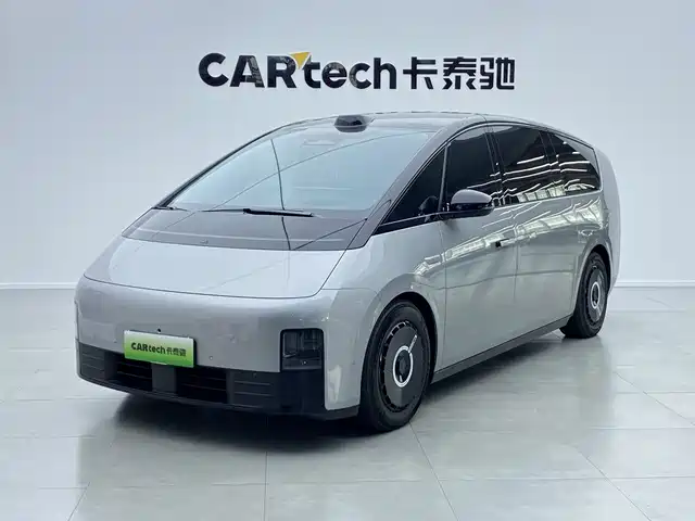 Li Auto MEGA 2025