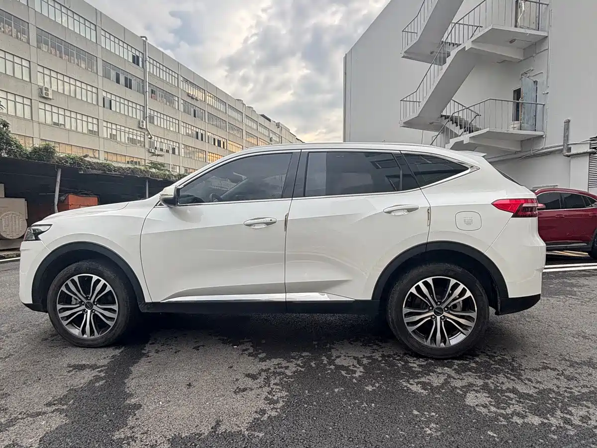 Haval F7 2019 2019 2.0T 2WD i-Fashion China VI