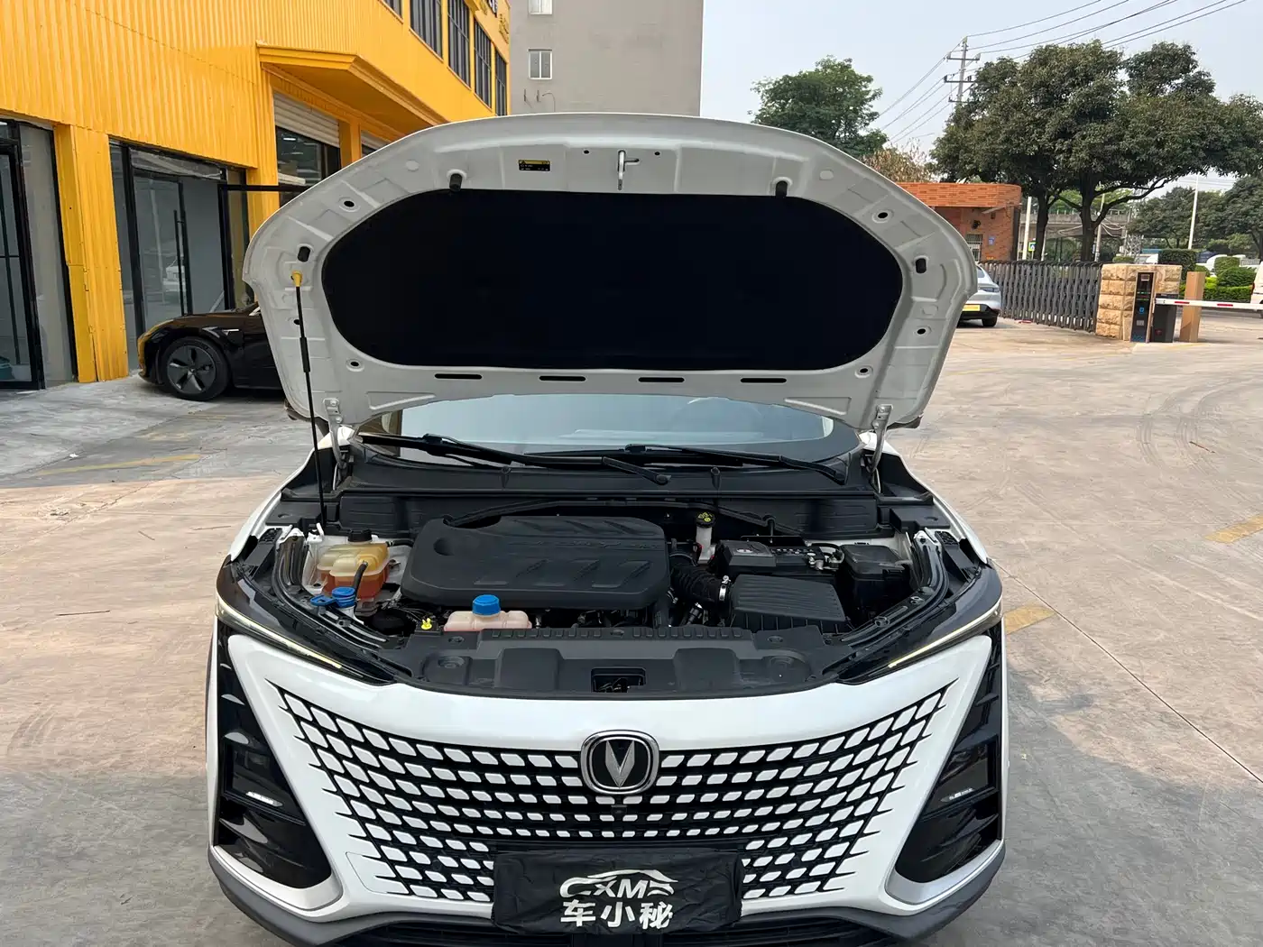 CHANGAN UNI-T