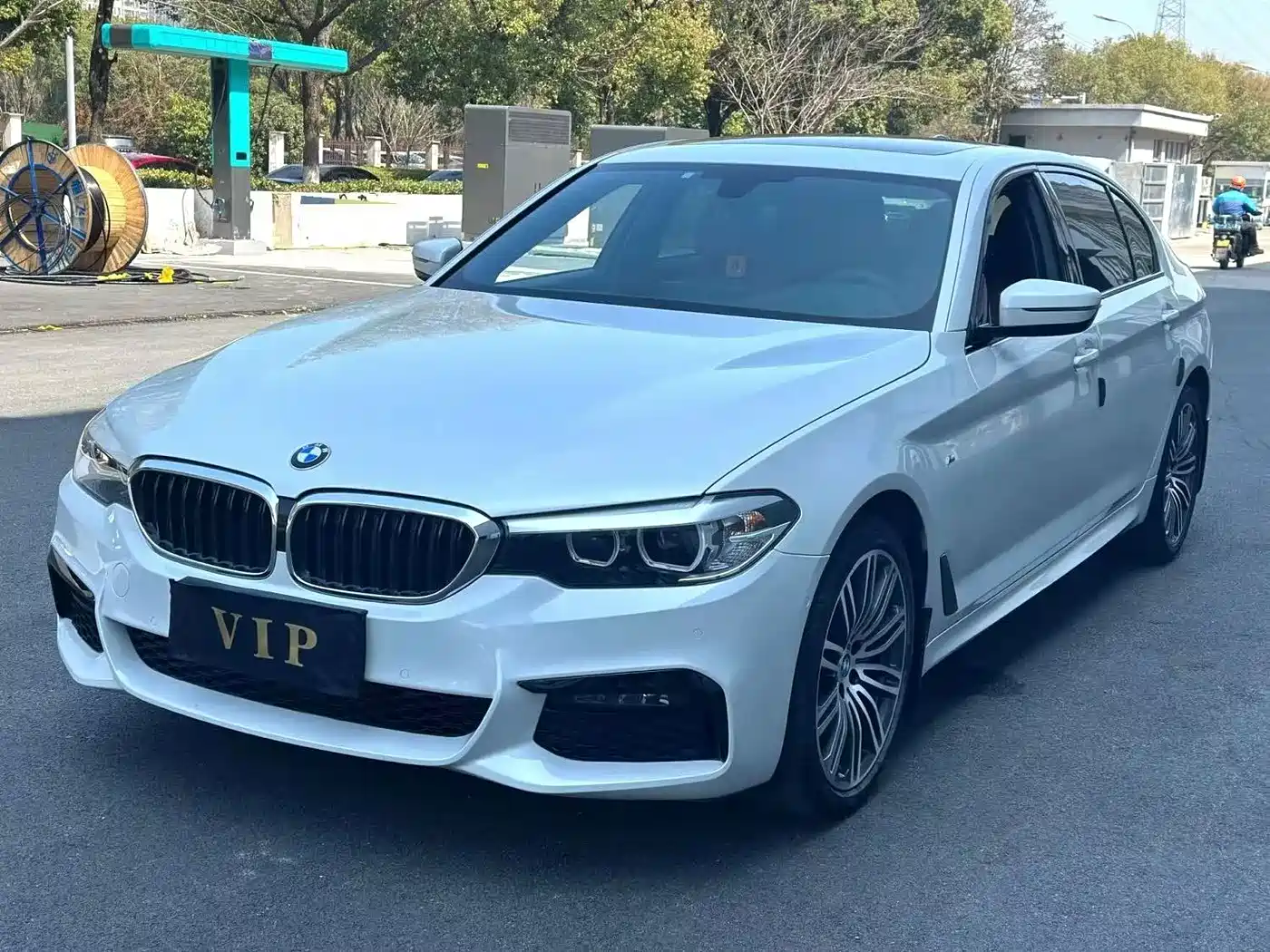 Фото 1 - BMW 5 Series