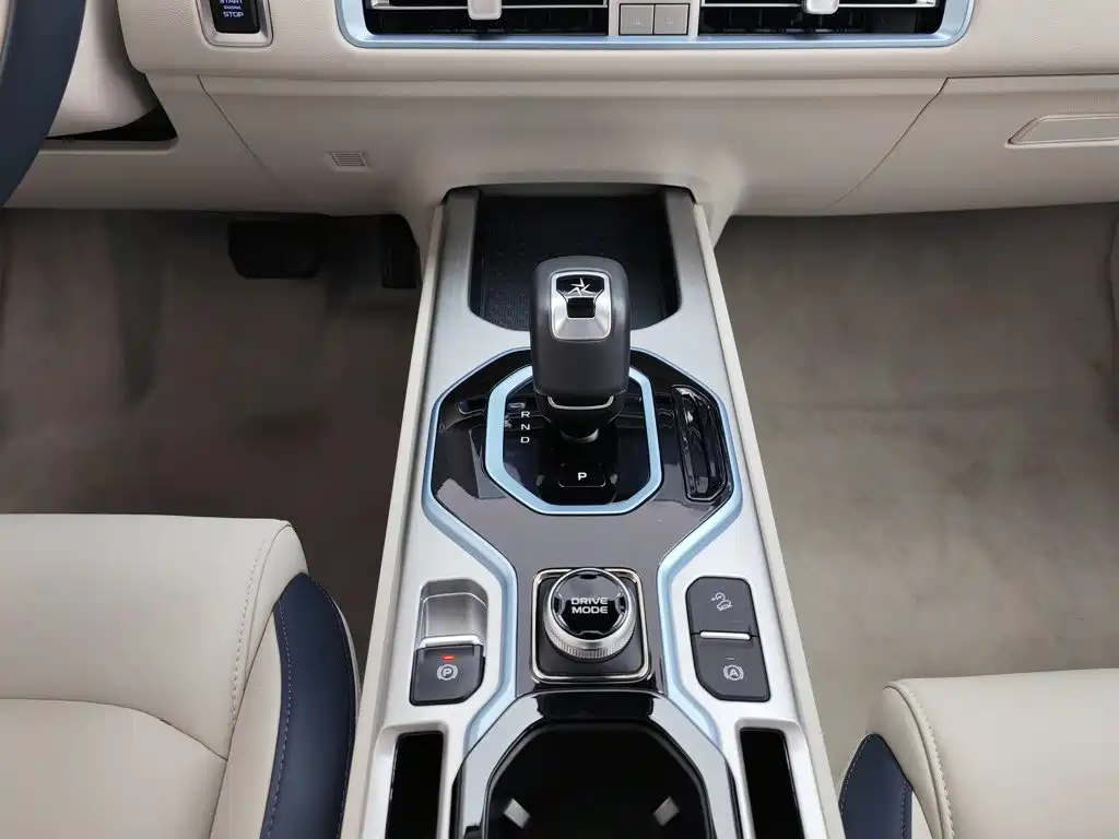 Geely ICON 2024 2023 1.5TD Protagonist
