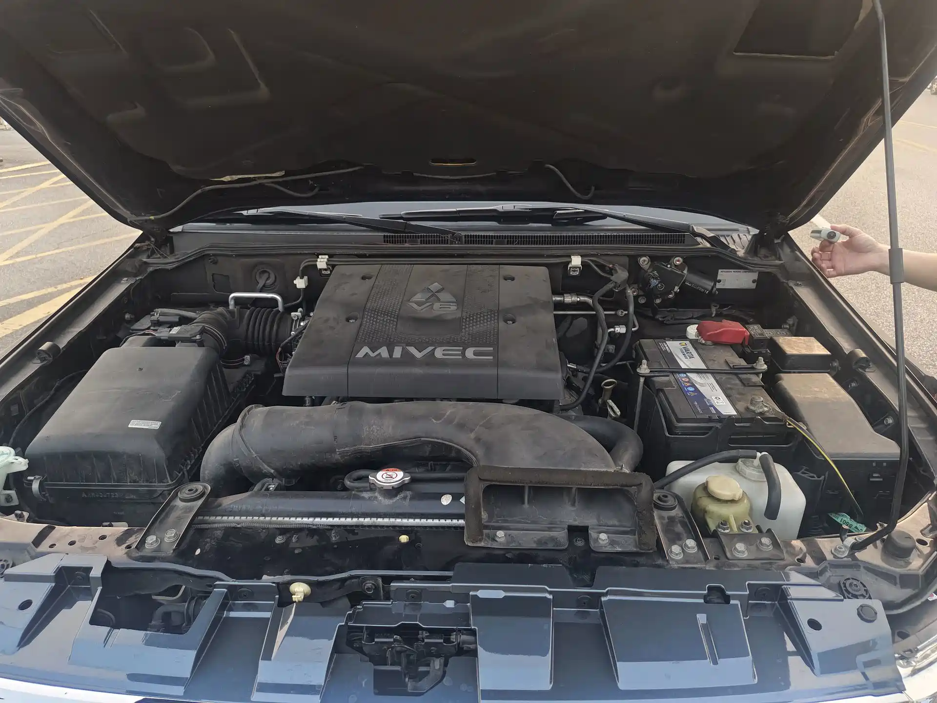 Фото 22 - Mitsubishi Pajero (Import)