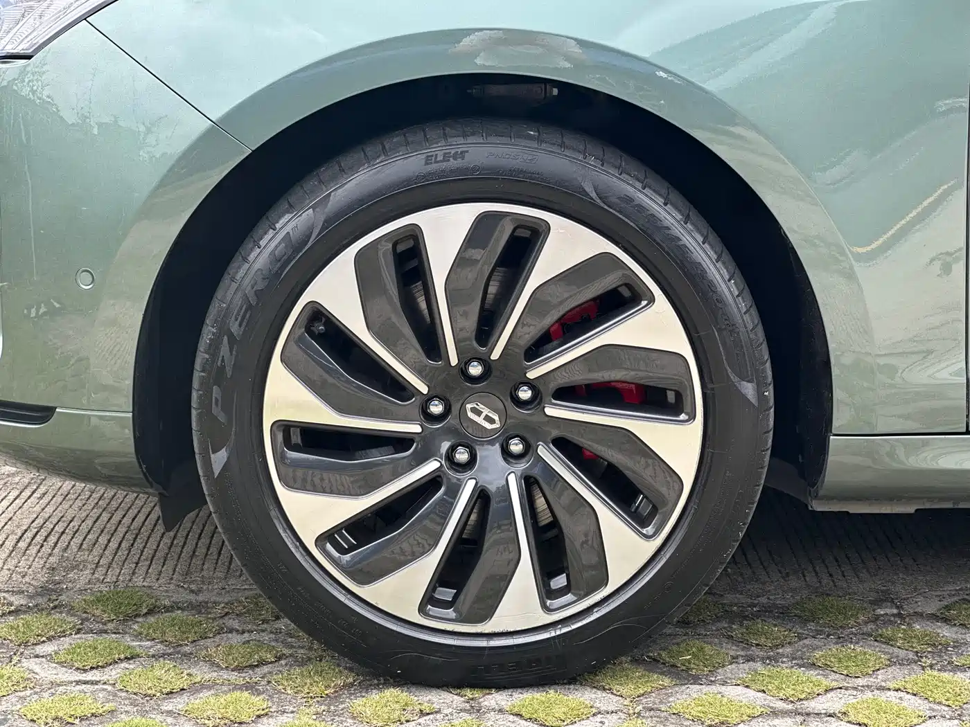 AITO Wenjie AITO M5 2022 Extended Range RWD Standard фото 20