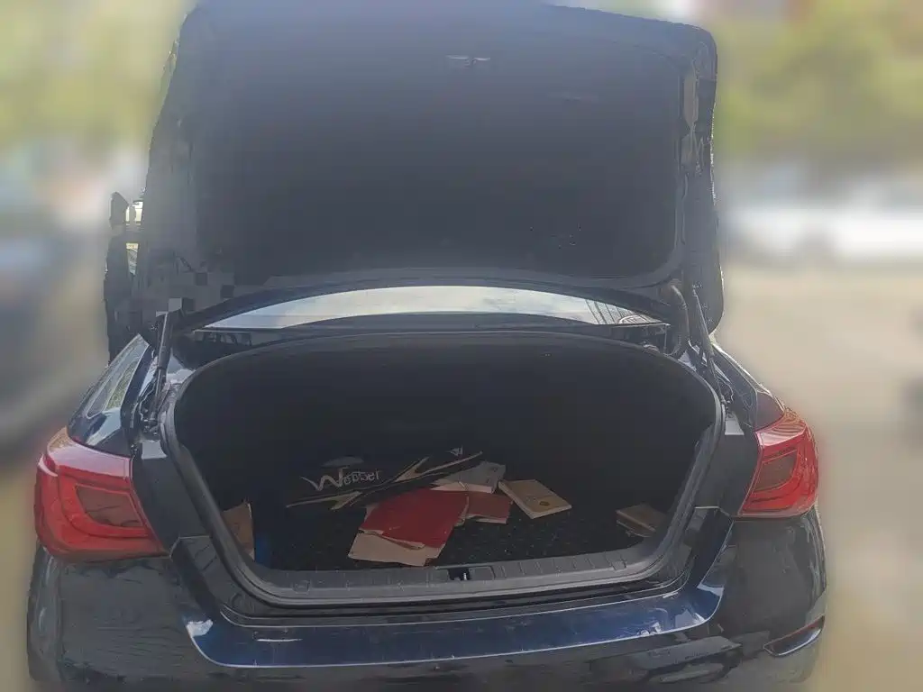 Infiniti Q70 2017 2017 Q70L 2.5L Elite Edition