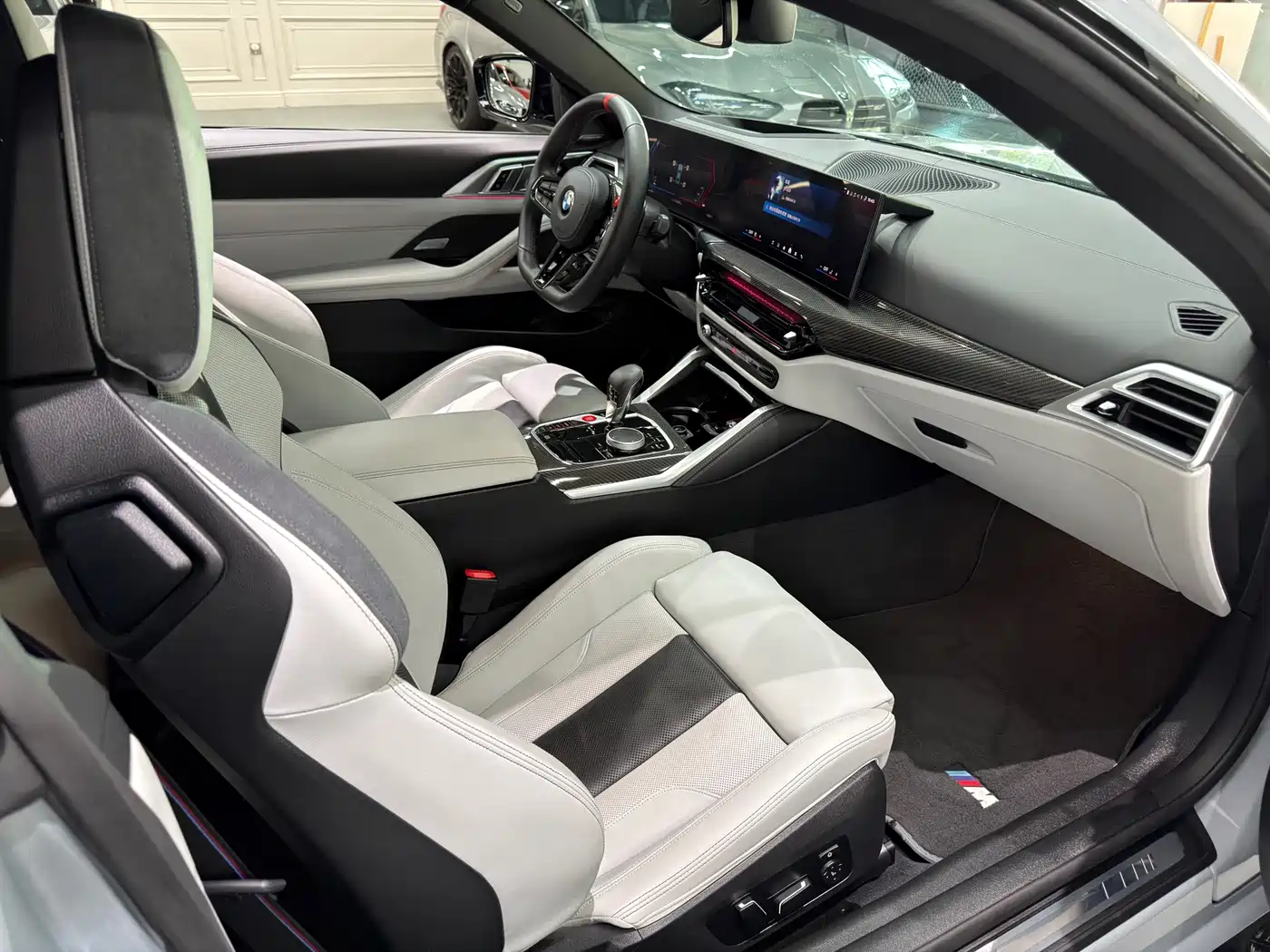 BMW M4 2025 2024 BMW M4 Coupe M xDrive Competition
