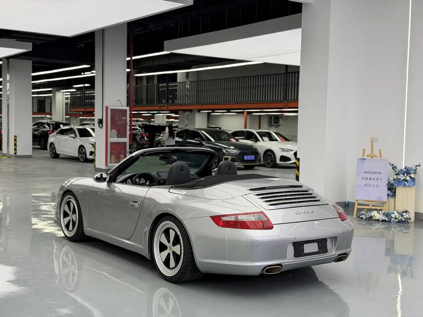 Porsche 911 2006 2006 Carrera Cabriolet AT 3.6L