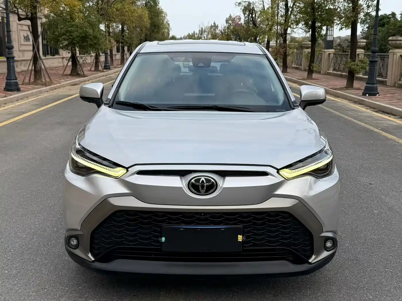Toyota Frontlander 2022 2.0L CVT Luxury PLUS Edition