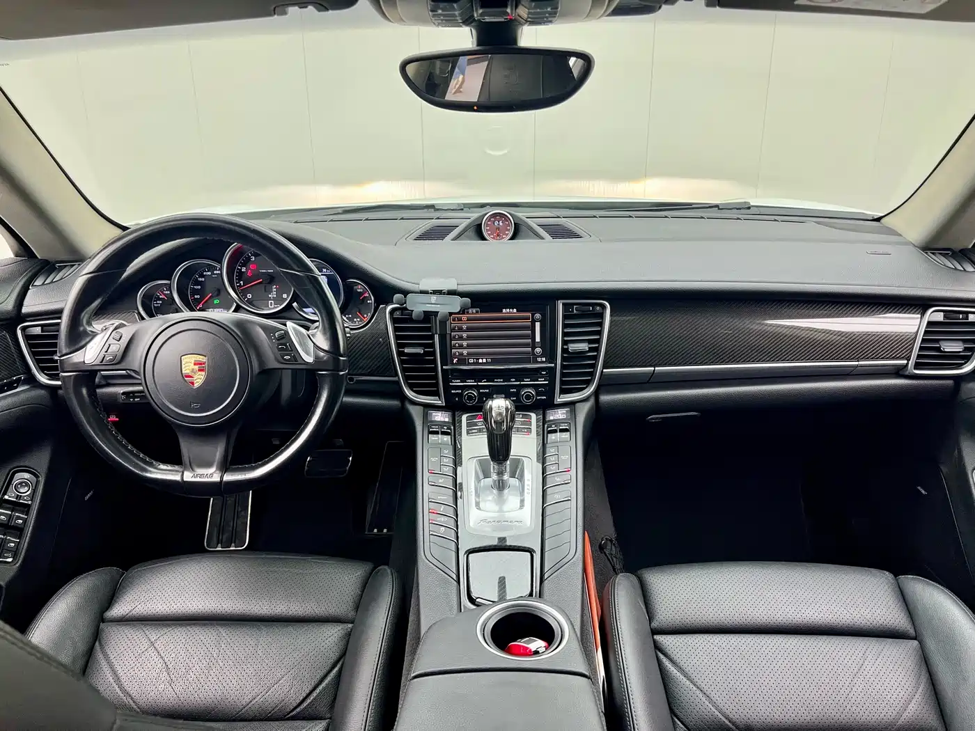 Porsche Panamera 2014 Panamera 3.0T фото 2