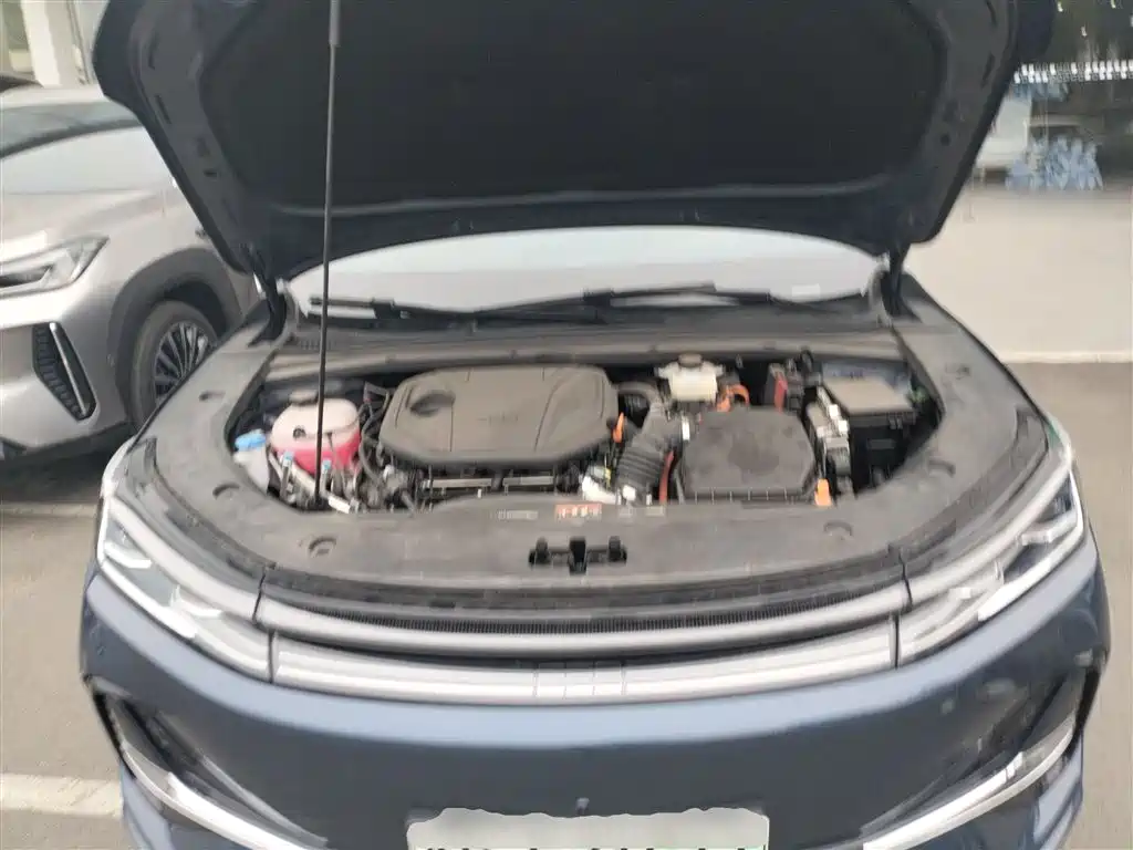 Geely Galaxy Galaxy A7 2025 EM-i фото 10