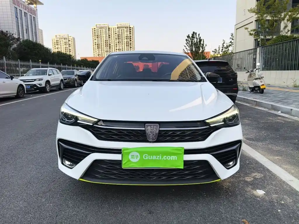 Фото 3 - Roewe i5