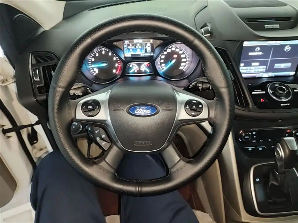 Ford Kuga 2015 2015 2.0L GTDi 4WD Premium