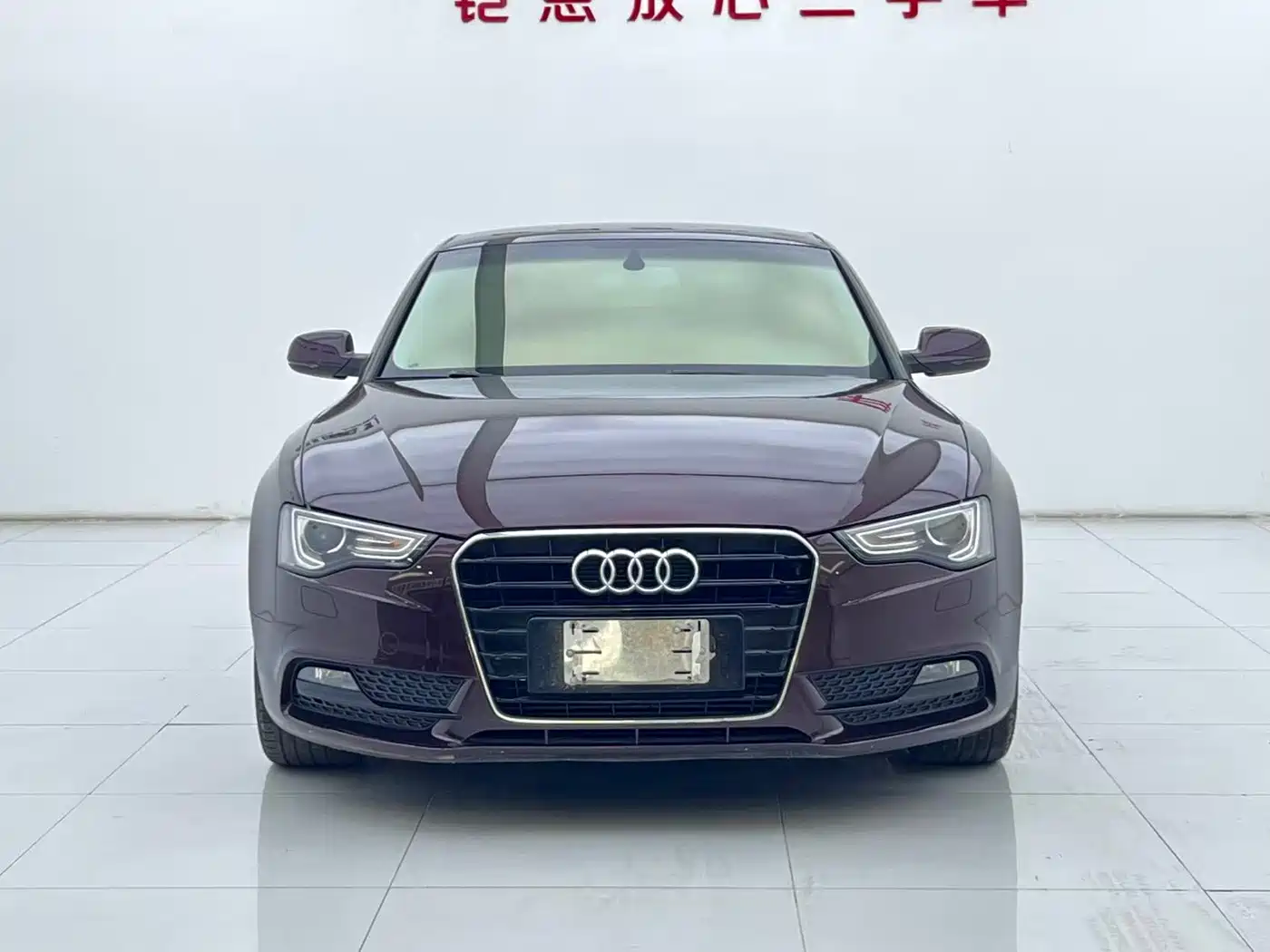 Photo 2 - Audi A5 (Import)