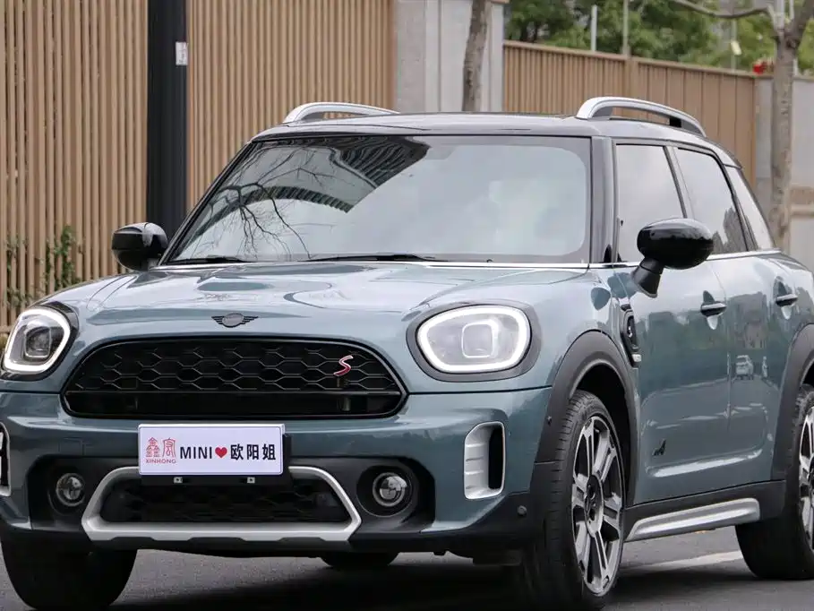 MINI COUNTRYMAN 2023 Facelift 2.0T COOPER S ALL4 Connoisseur